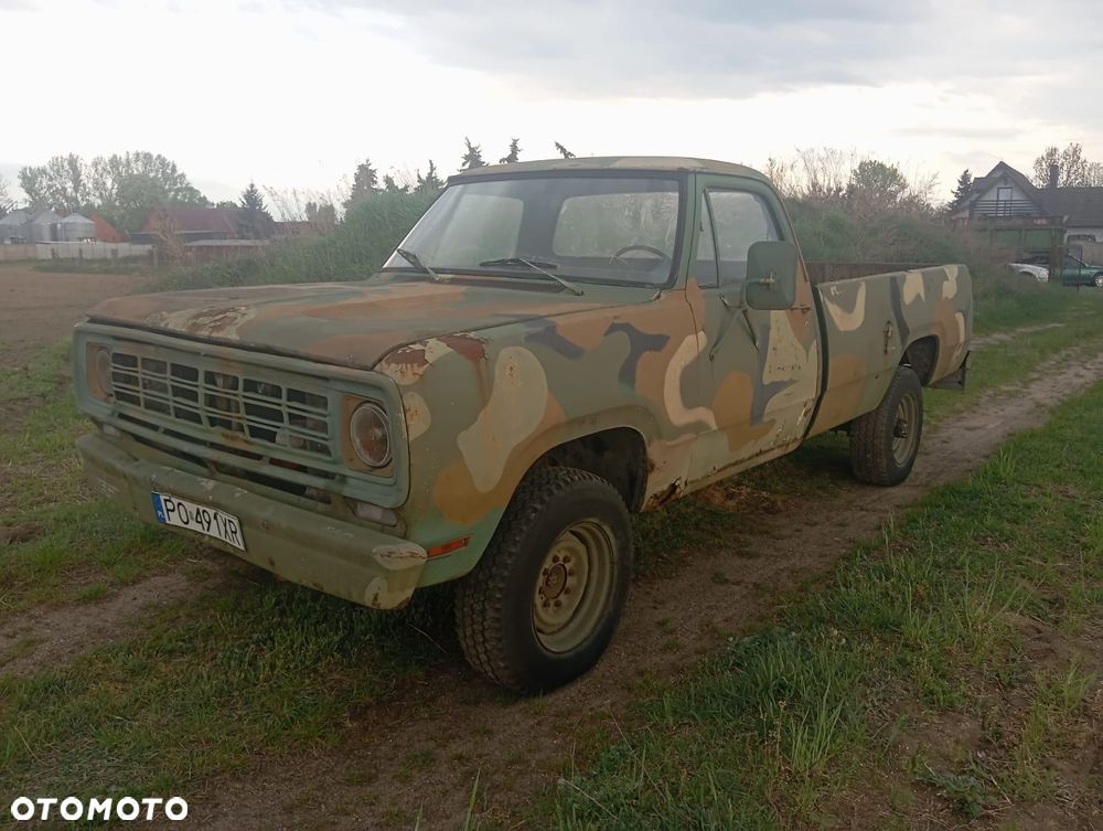 Dodge D100 - 1
