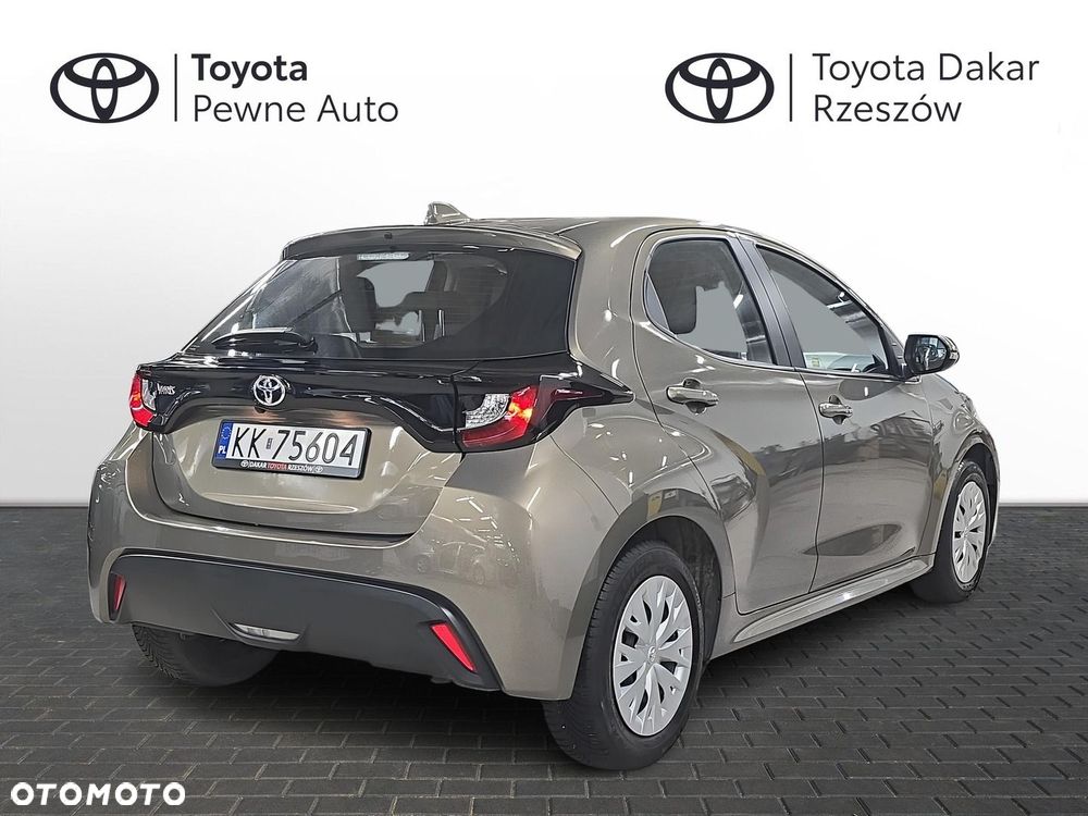 Toyota Yaris - 5