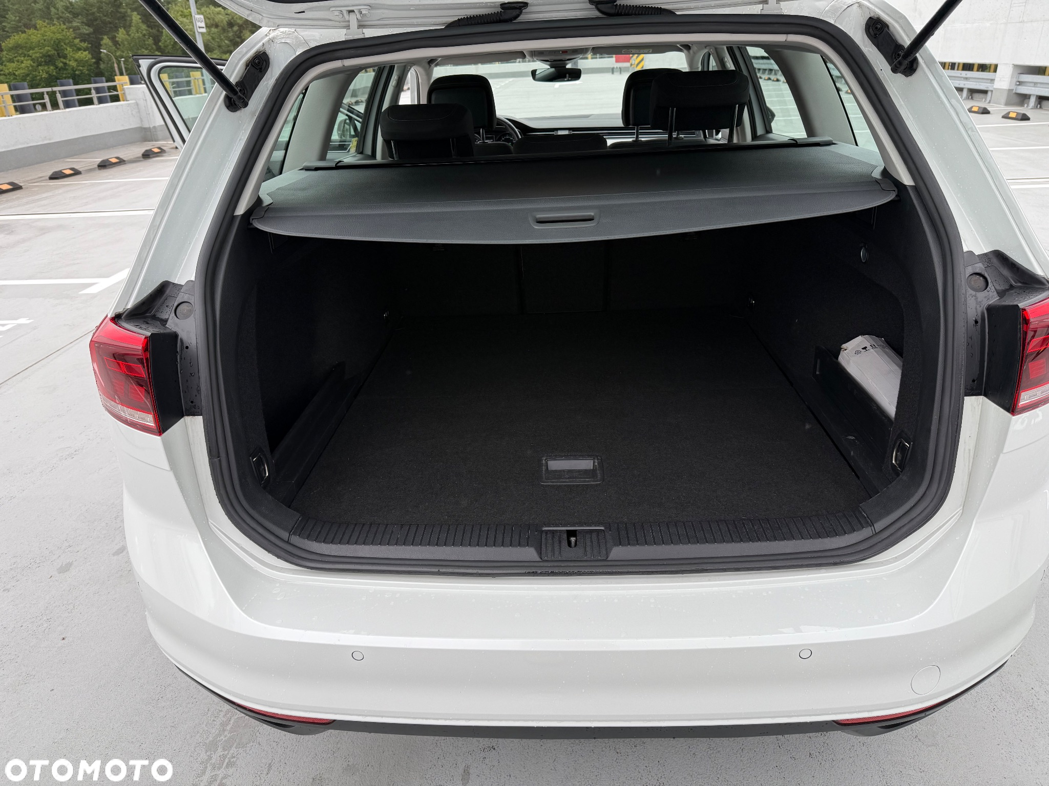 Volkswagen Passat 2.0 TDI EVO Business DSG - 25