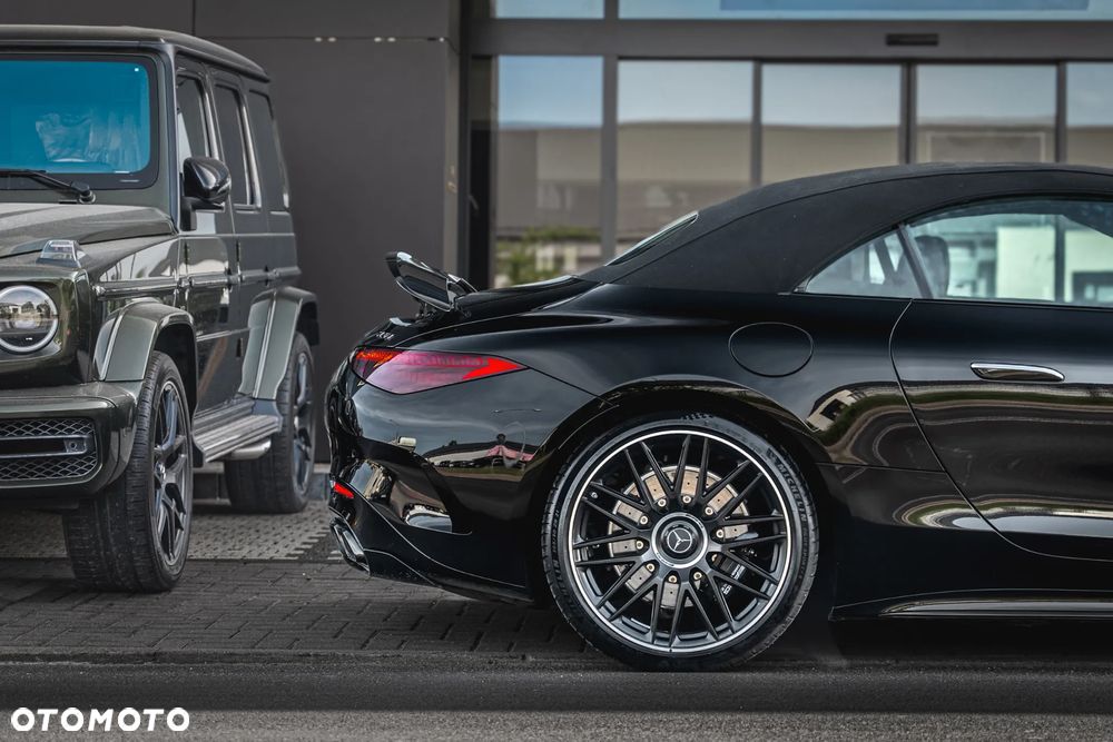 Mercedes-Benz SL AMG 63 4-Matic+ - 14