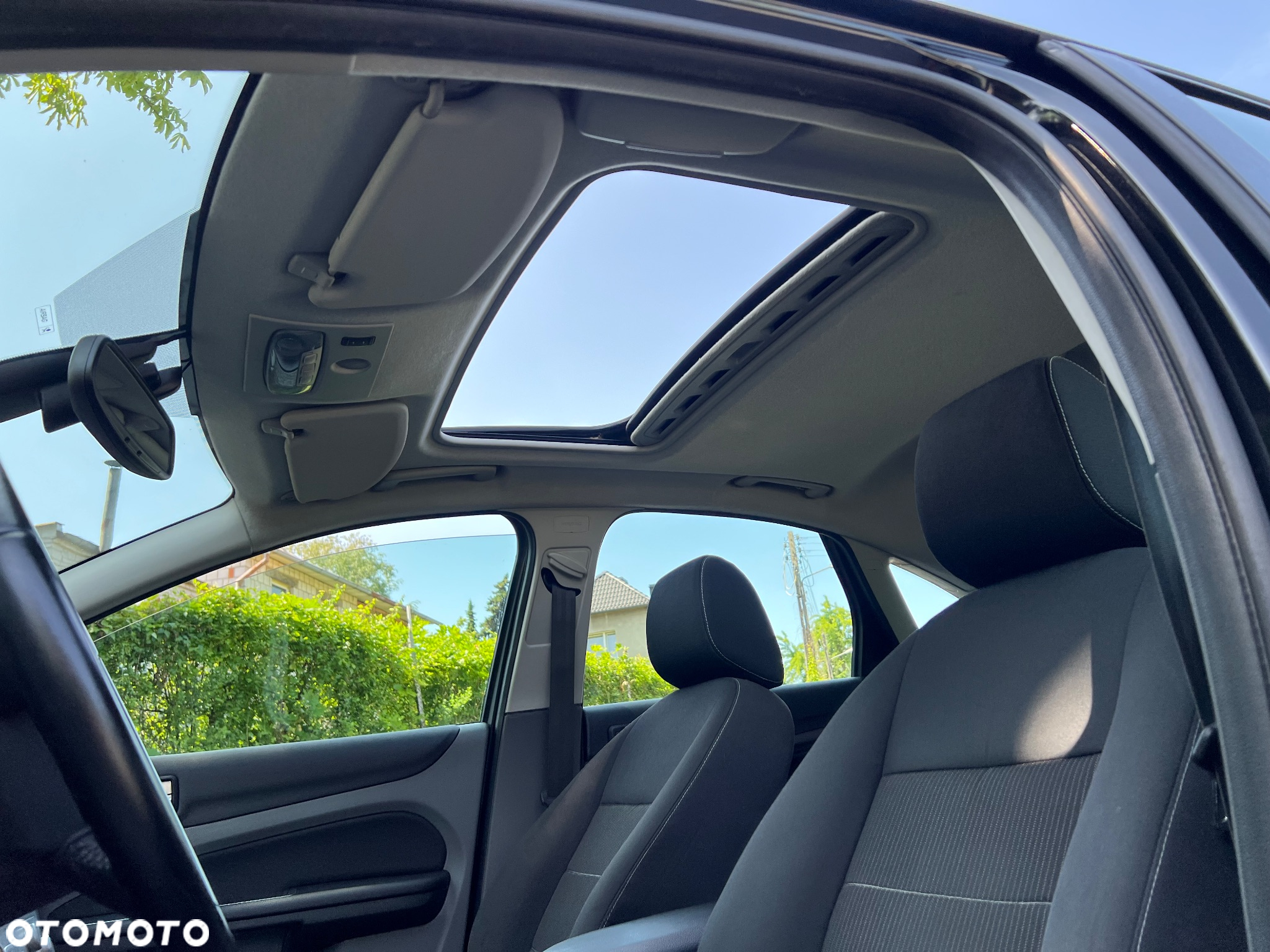 Ford Focus 2.0 16V Sport - 29