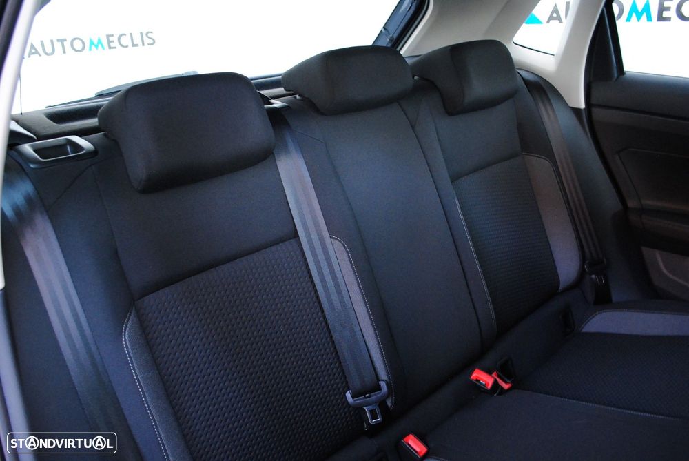 VW Polo 1.0 TSI Confortline - 24