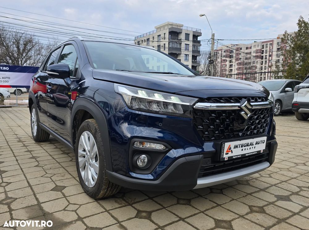 Suzuki S-Cross 1.4 Boosterjet 6AT MHEV Passion - 3