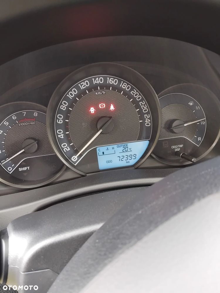 Toyota Auris 1.33 VVT-i Active - 5