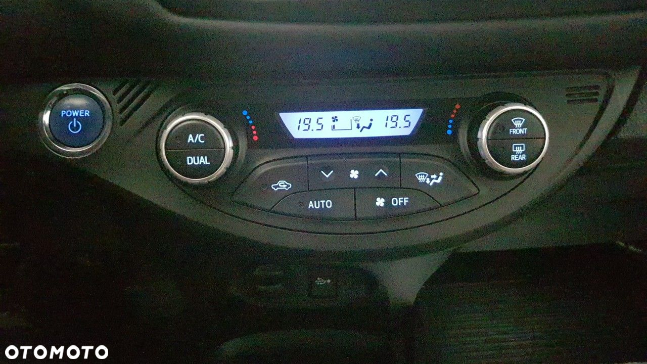 Toyota Yaris - 28