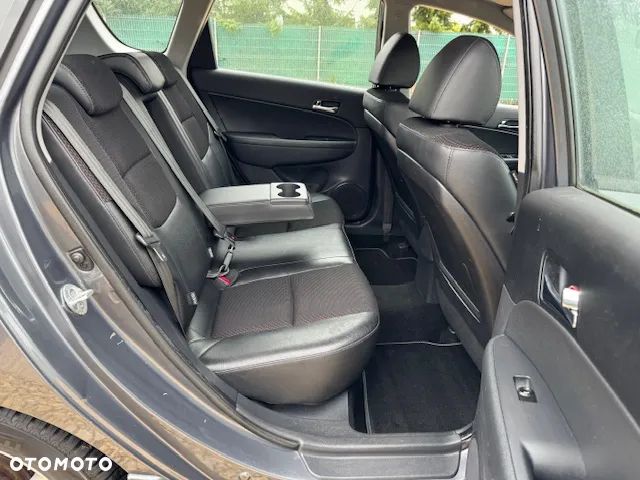 Hyundai i30 - 27