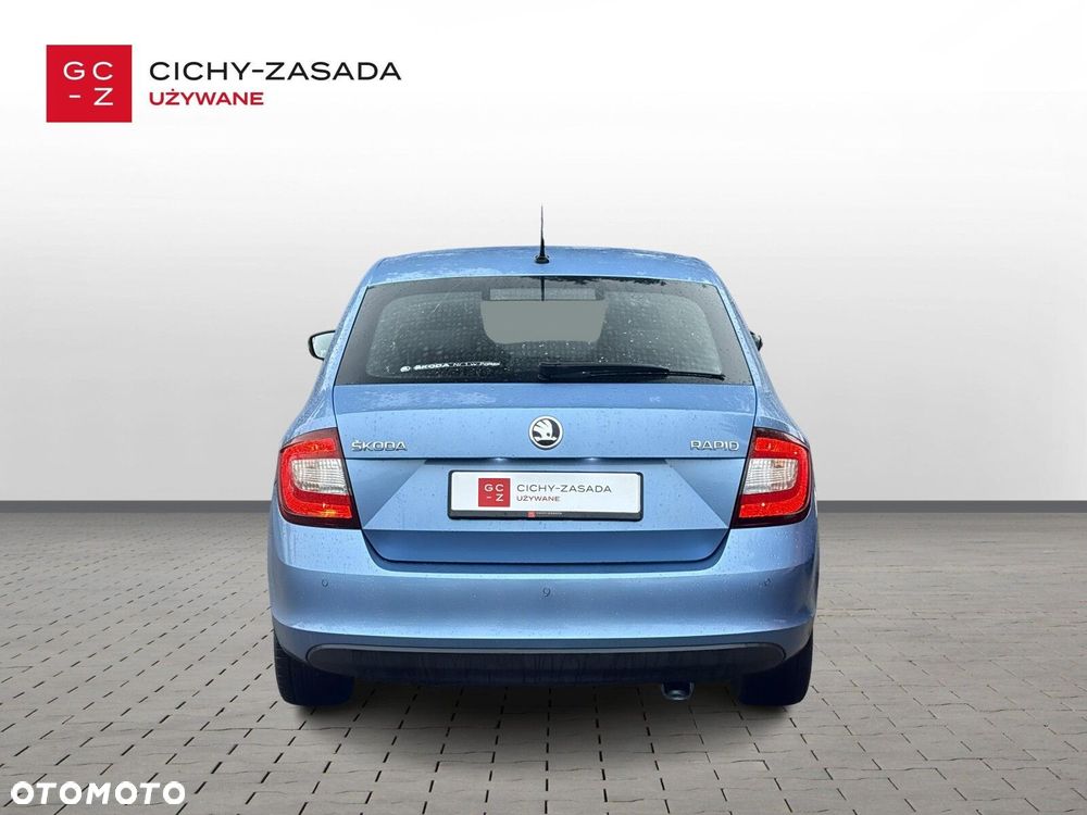 Skoda RAPID 1.0 TSI Style - 4