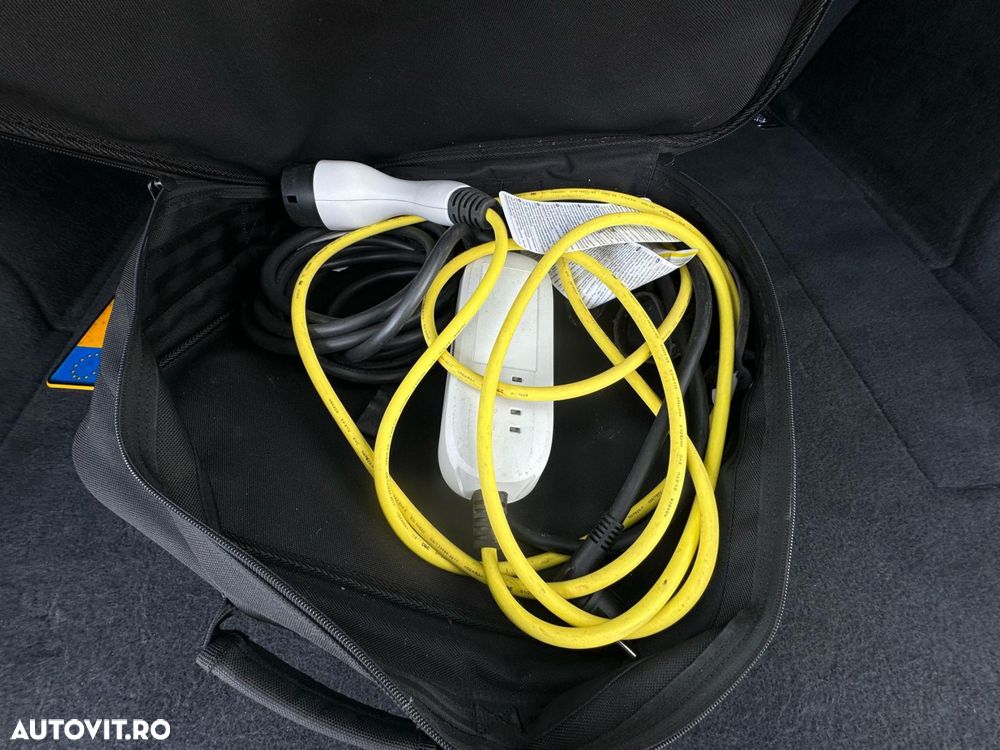 Audi Q5 55 TFSIe quattro S tronic S line - 39