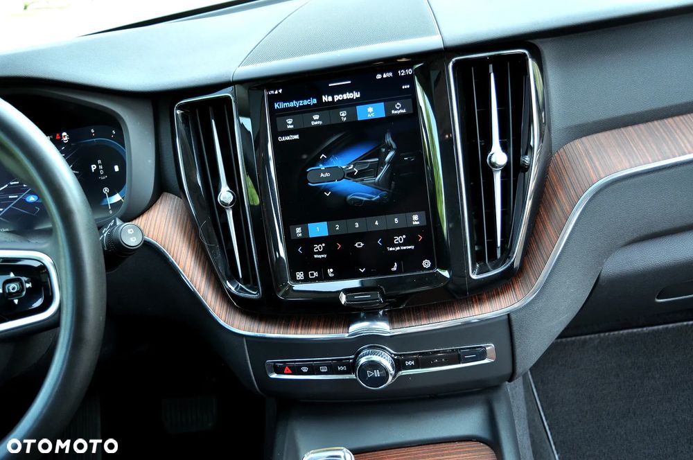 Volvo XC 60 B4 D Ultimate Dark - 30
