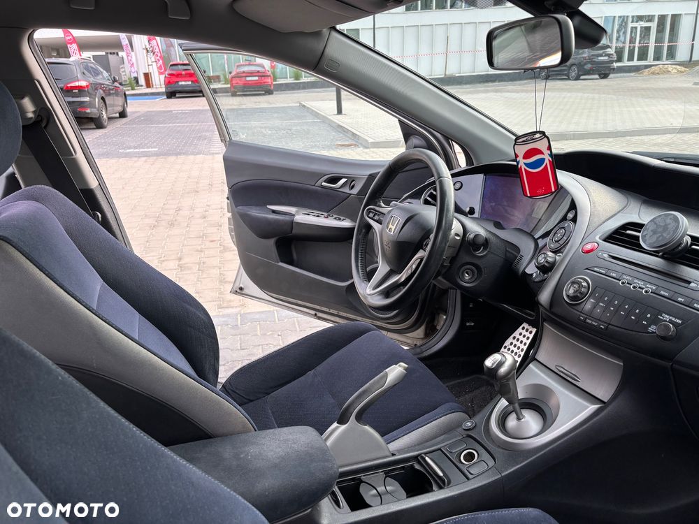 Honda Civic 1.8 Comfort - 15