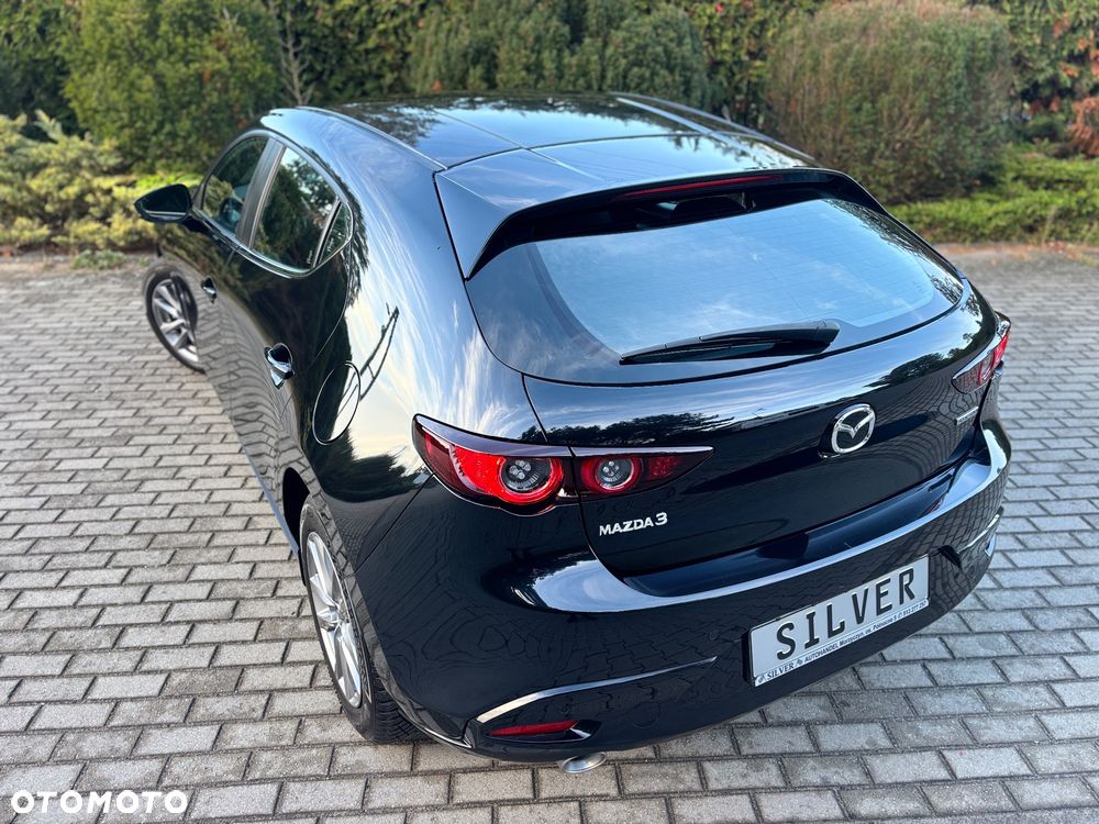 Mazda 3 2.0 mHEV Hikari - 16