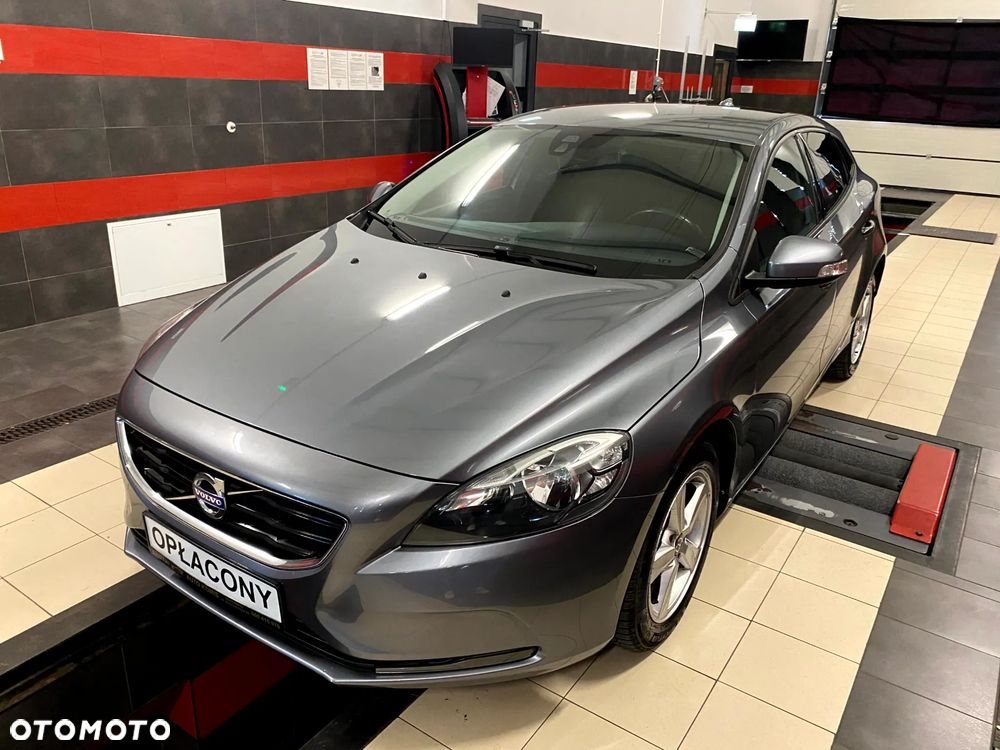 Volvo V40 D3 Summum - 2