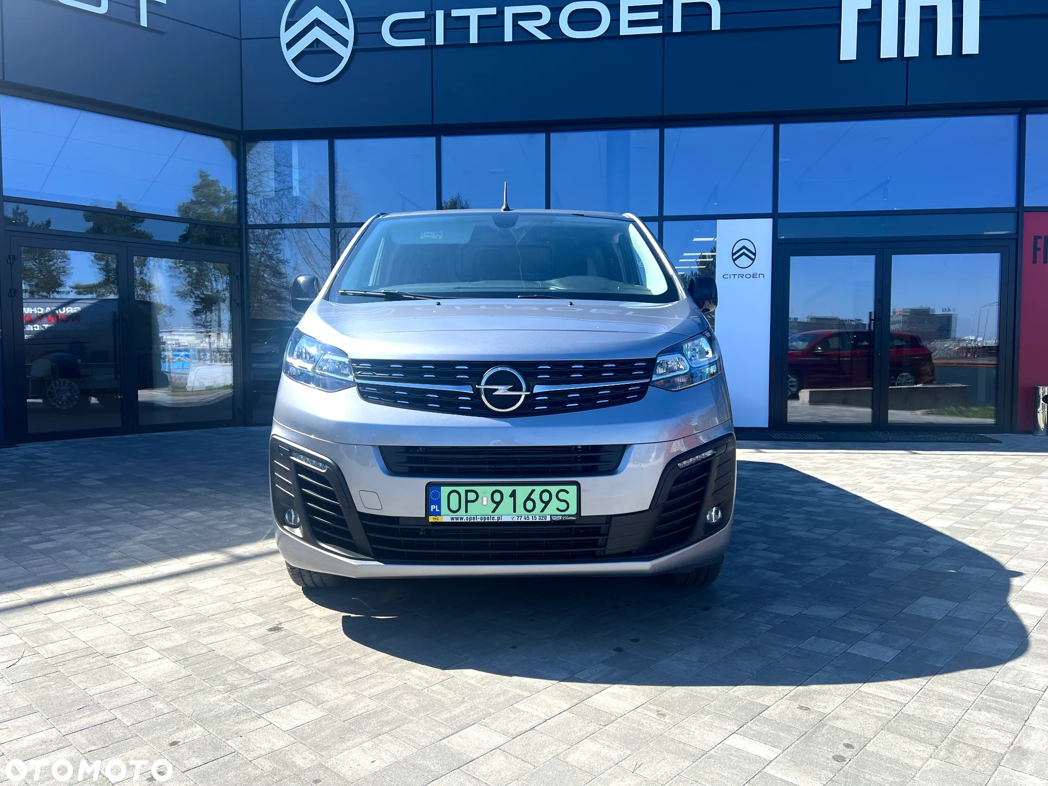 Opel Vivaro - 2