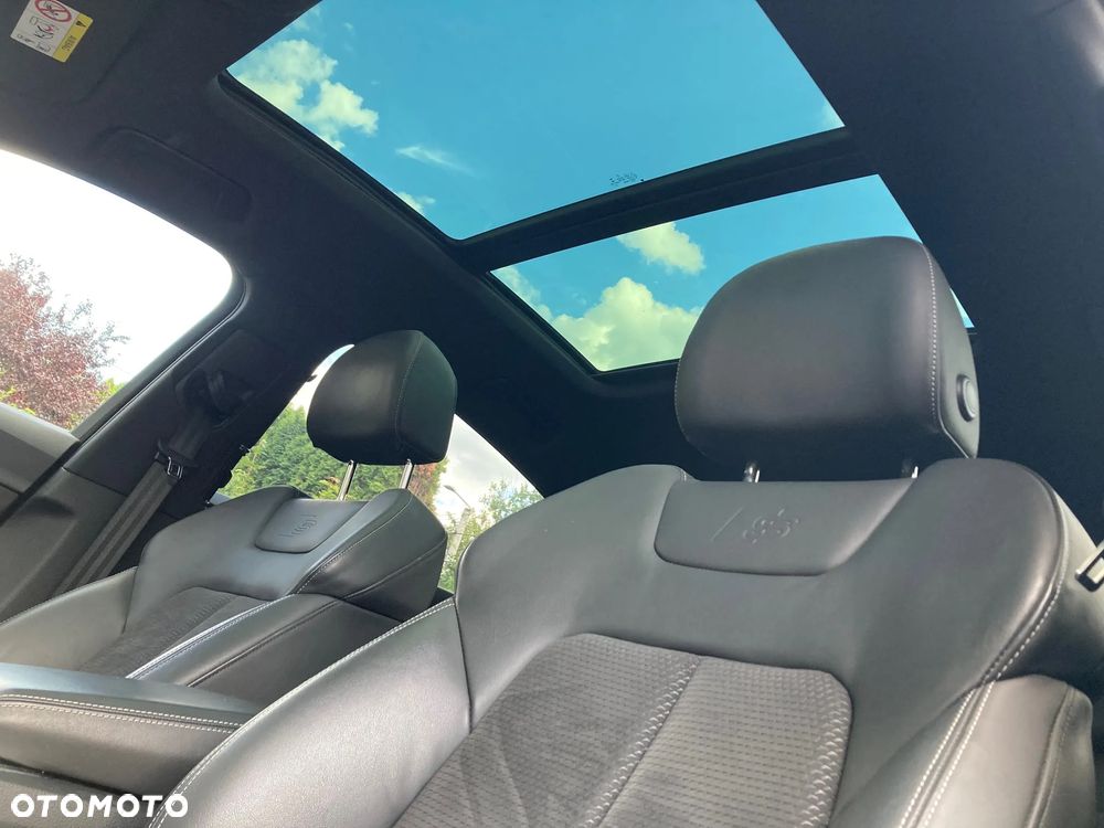 Audi e-tron Sportback 55 Quattro S Line - 13