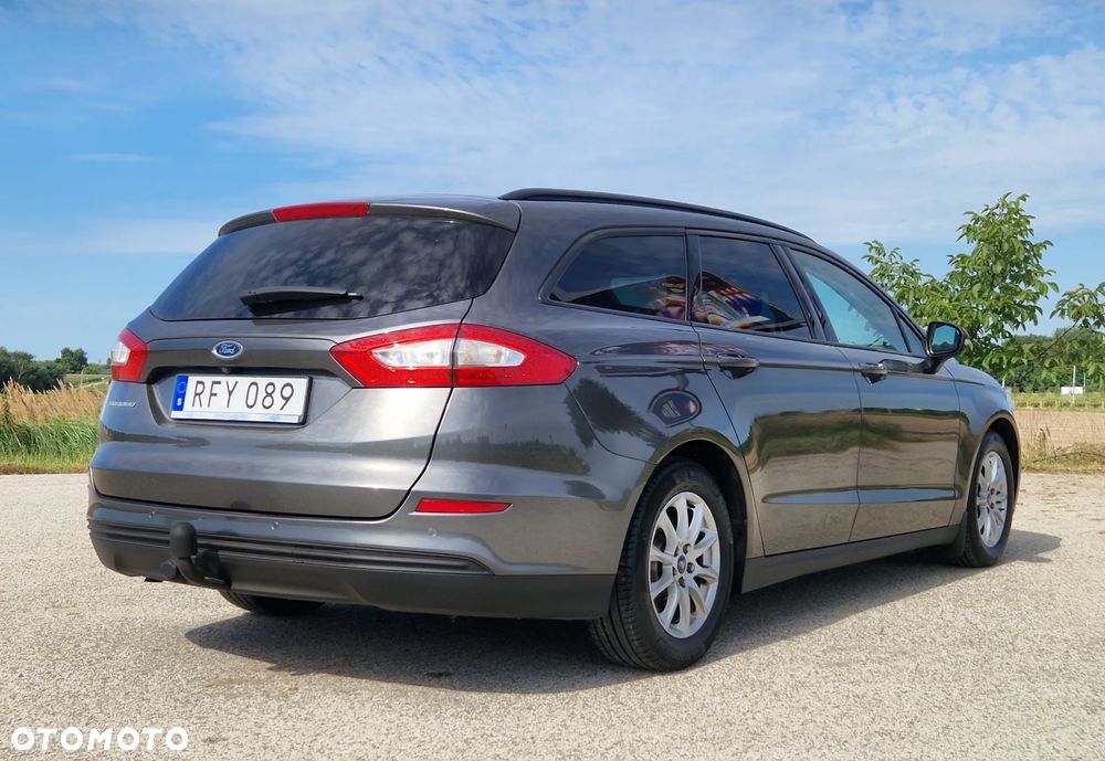 Ford Mondeo - 4