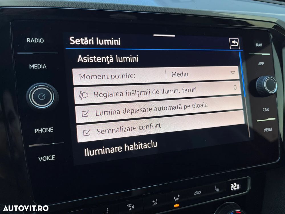 VOLKSWAGEN Passat 2020 — imagine 24