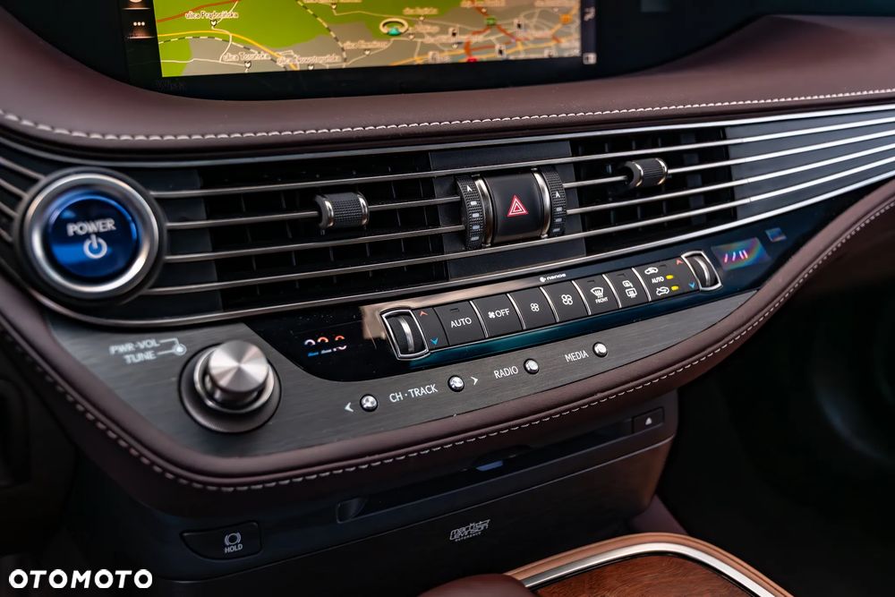 Lexus LS - 17