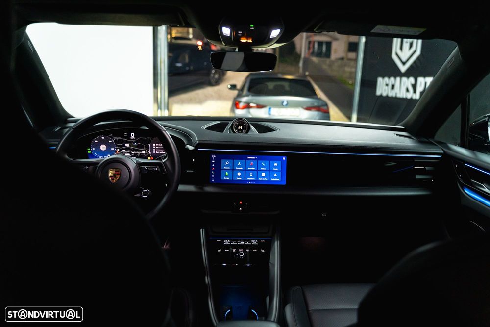 Porsche Macan Standard - 21