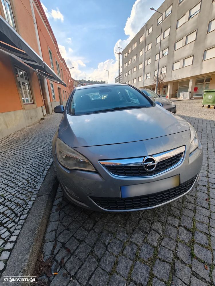 Opel Astra - 2