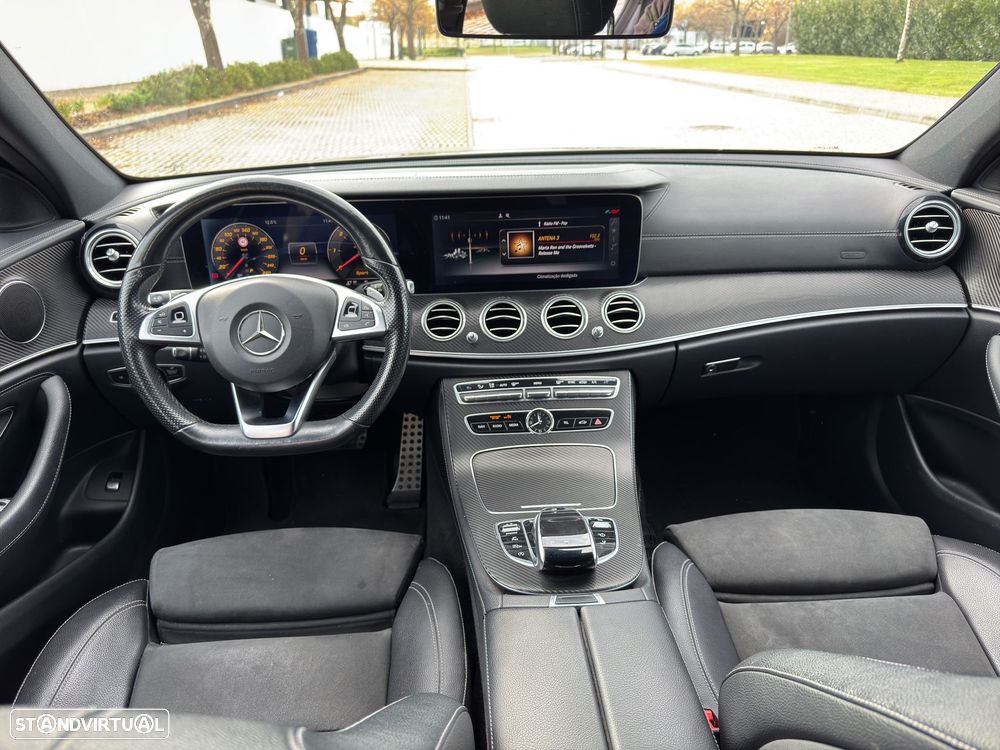 Mercedes-Benz E 220 d AMG - 4