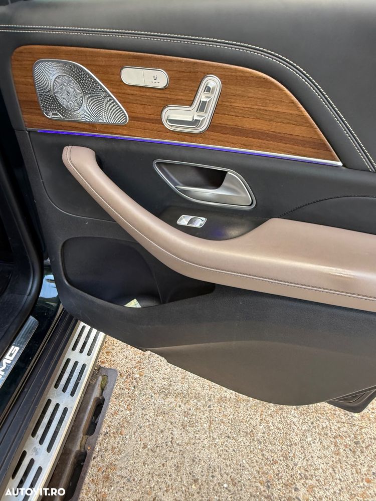 Mercedes-Benz GLS - 16