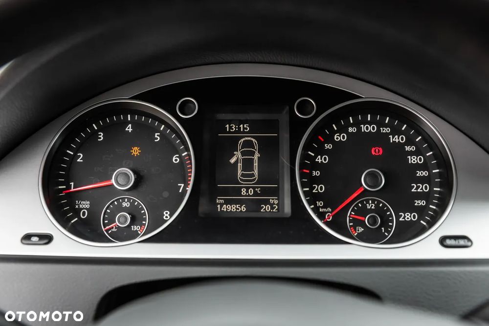 Volkswagen Passat CC - 19