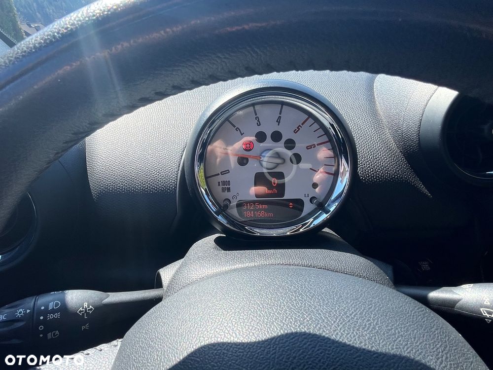 MINI Paceman Cooper D ALL4 - 11