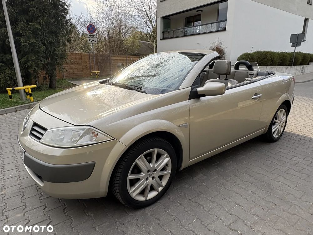 Renault Megane 2.0T 16V Privilege - 1