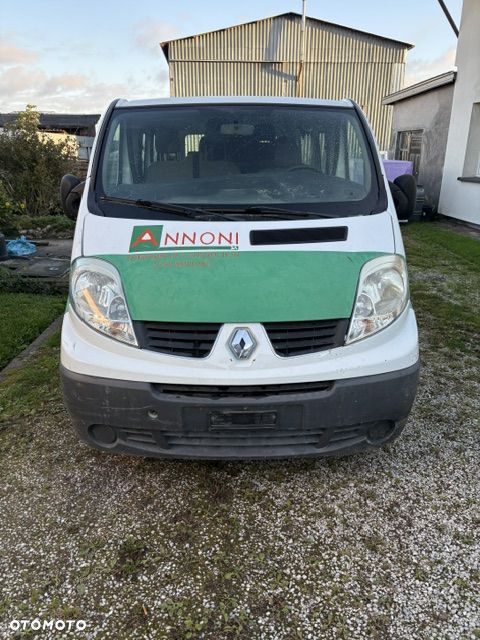 Renault Trafic Passenger - 6