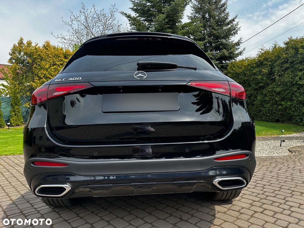 Mercedes-Benz GLC - 10