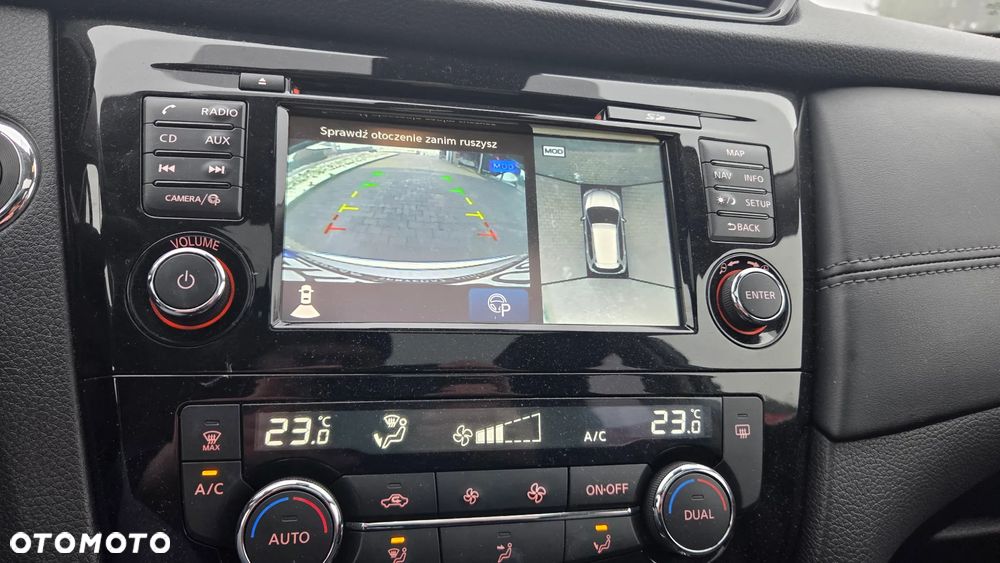 Nissan X-Trail 1.6 DIG-T Tekna - 24