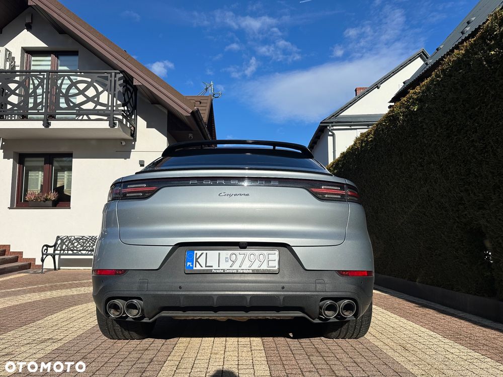 Porsche Cayenne - 5
