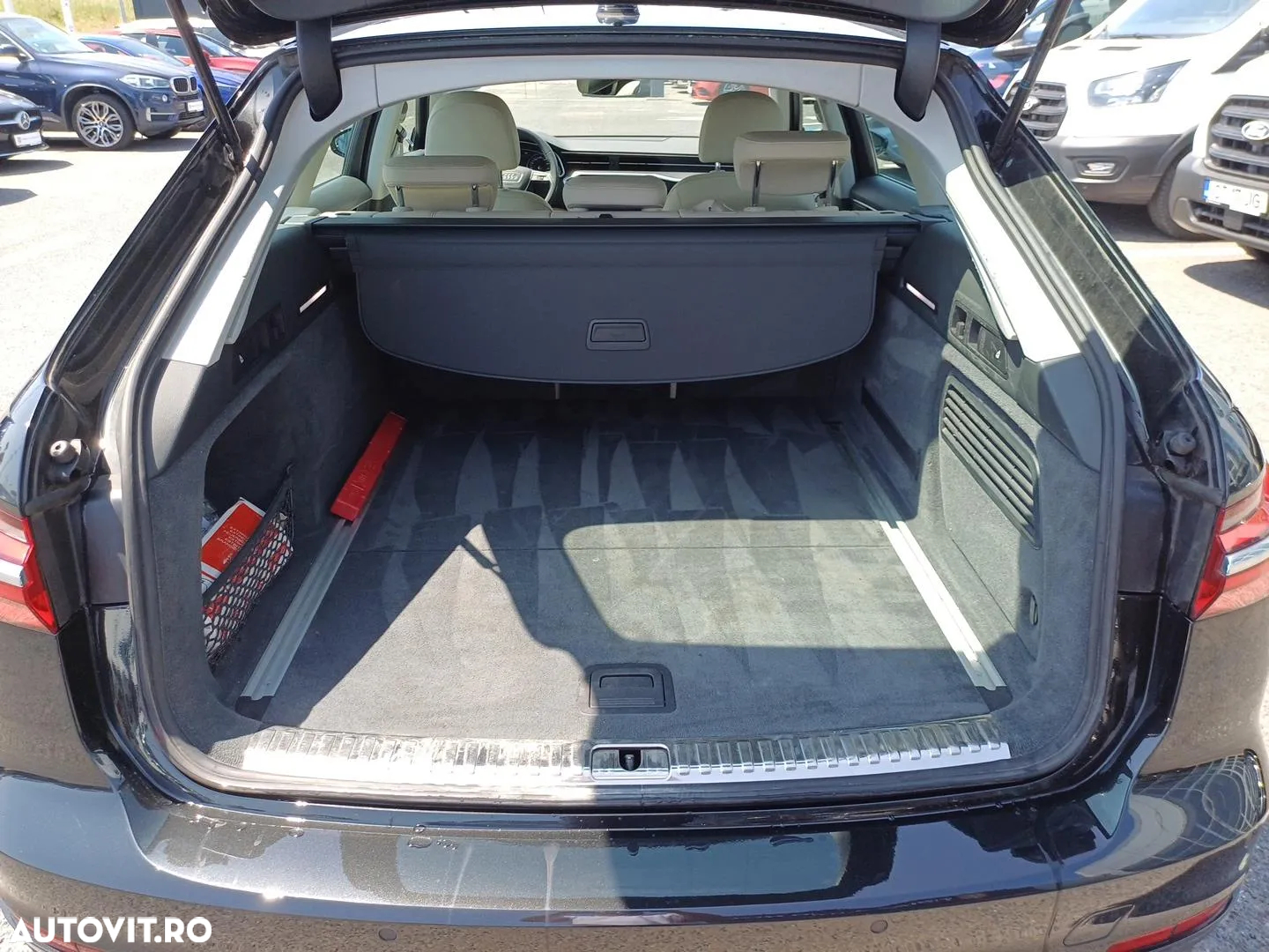 Audi A6 Avant 35 TDI S tronic - 25