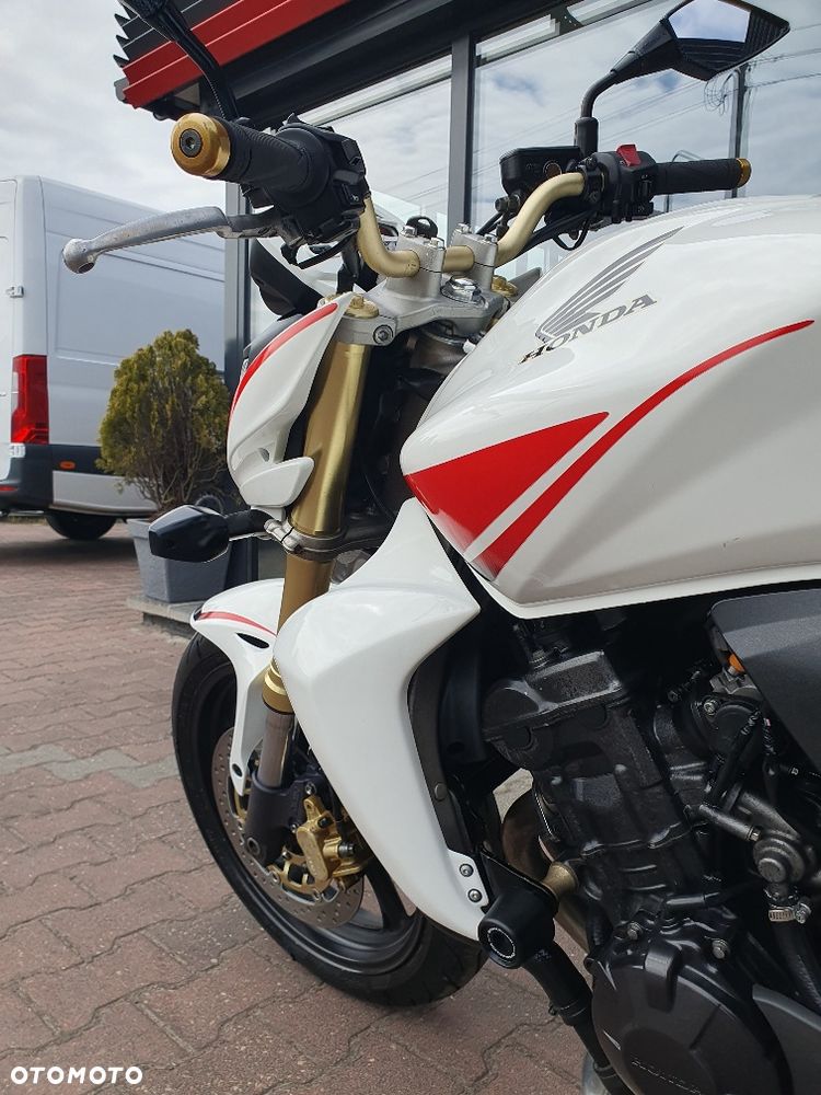 Honda Hornet - 11