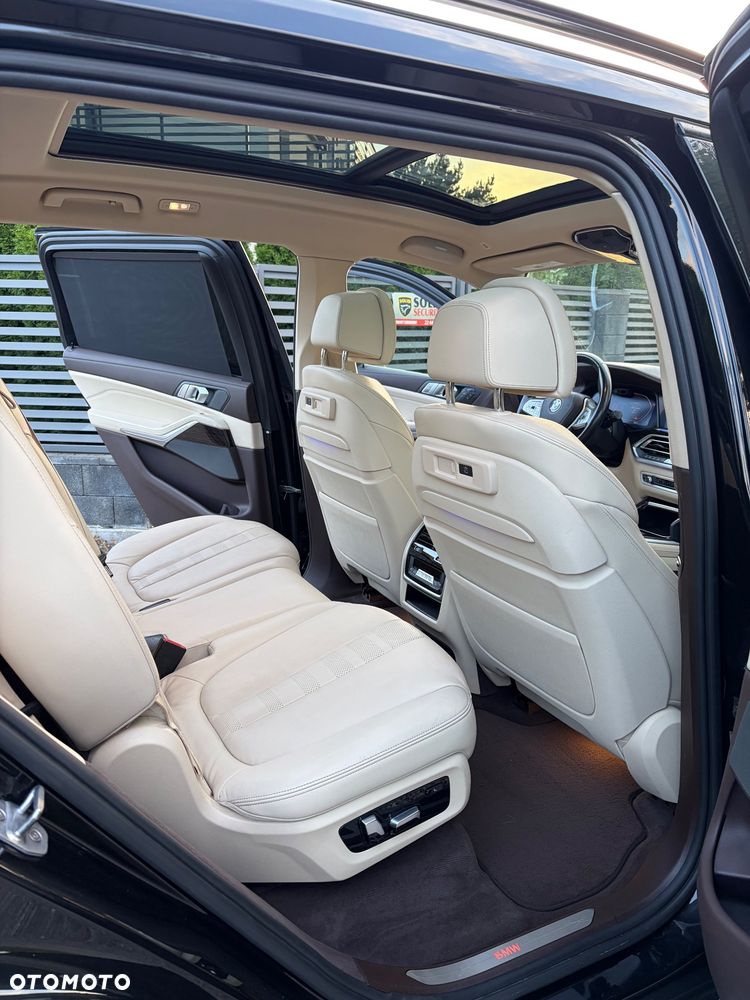 BMW X7 xDrive40i sport - 22