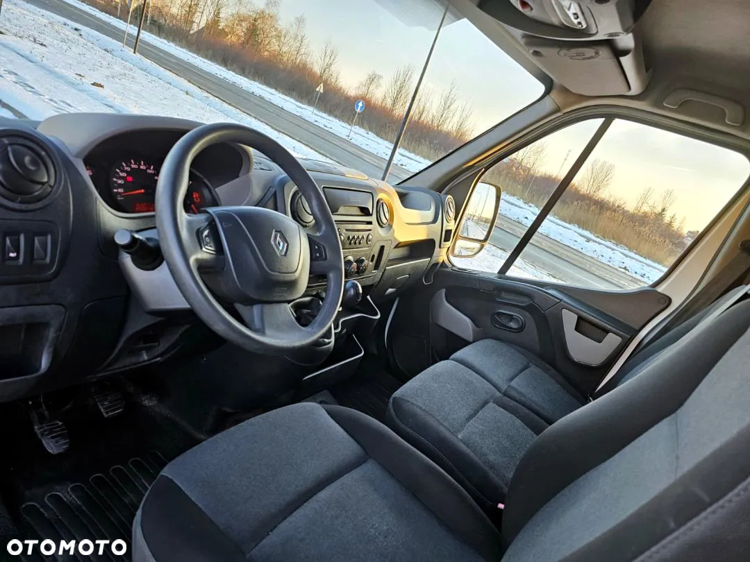 Renault Master - 18