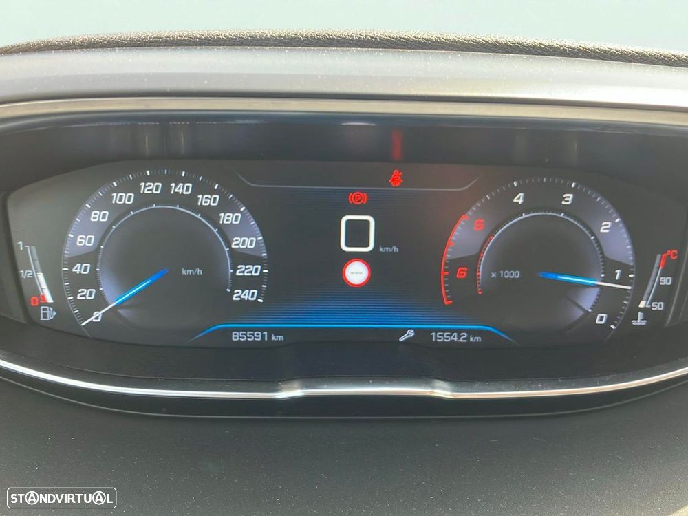 Peugeot 3008 1.5 BlueHDi Active - 12