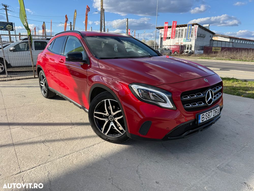 Mercedes-Benz GLA 200 d 4MATIC Aut. - 1