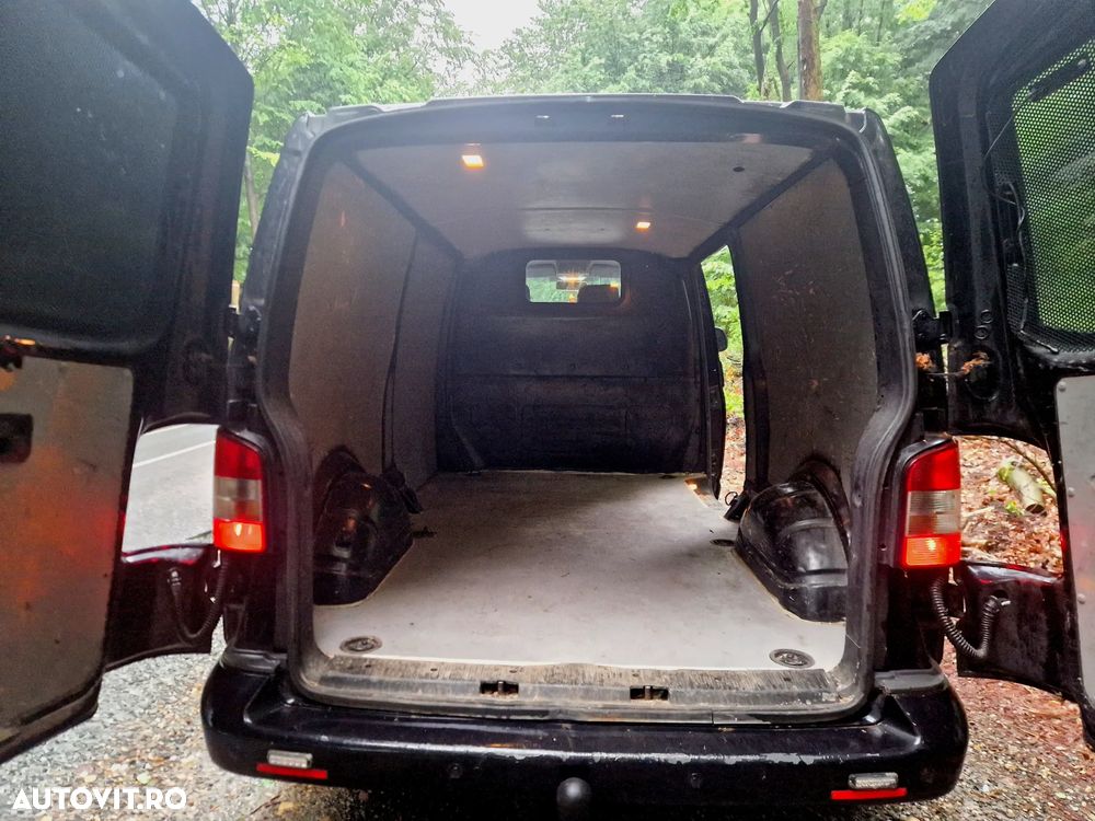 Volkswagen Transporter - 5