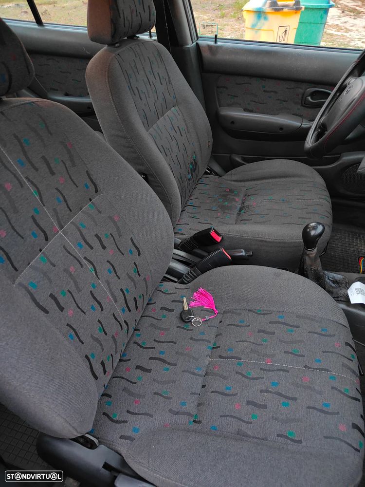 Hyundai Accent 1.3 Miles P.Seg. Plus - 5