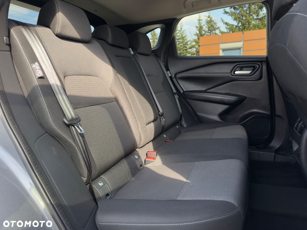 Nissan Qashqai 1.3 DIG-T MHEV N-Connecta - 23