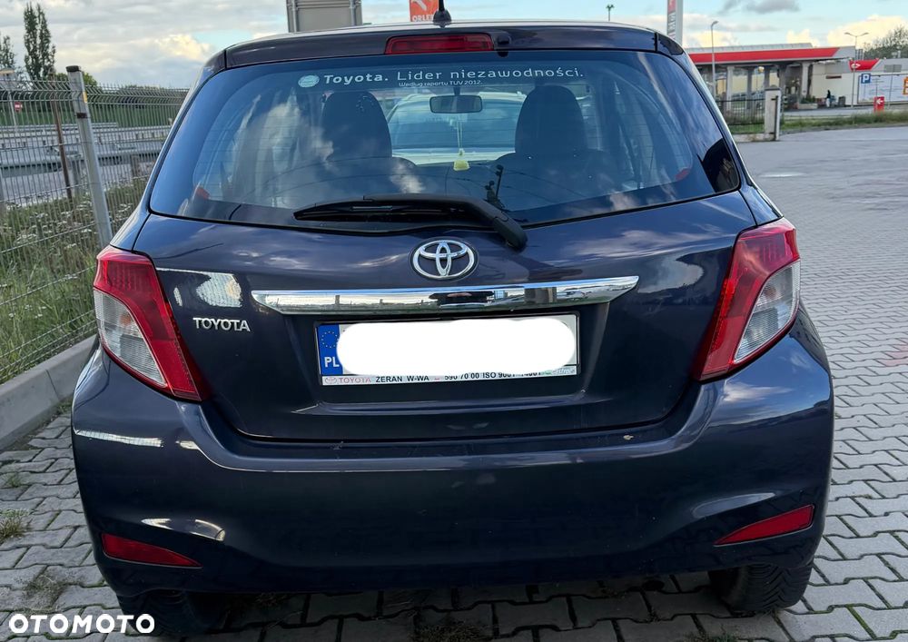 Toyota Yaris - 3
