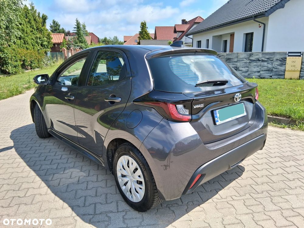 Toyota Yaris 1.5 Comfort - 6