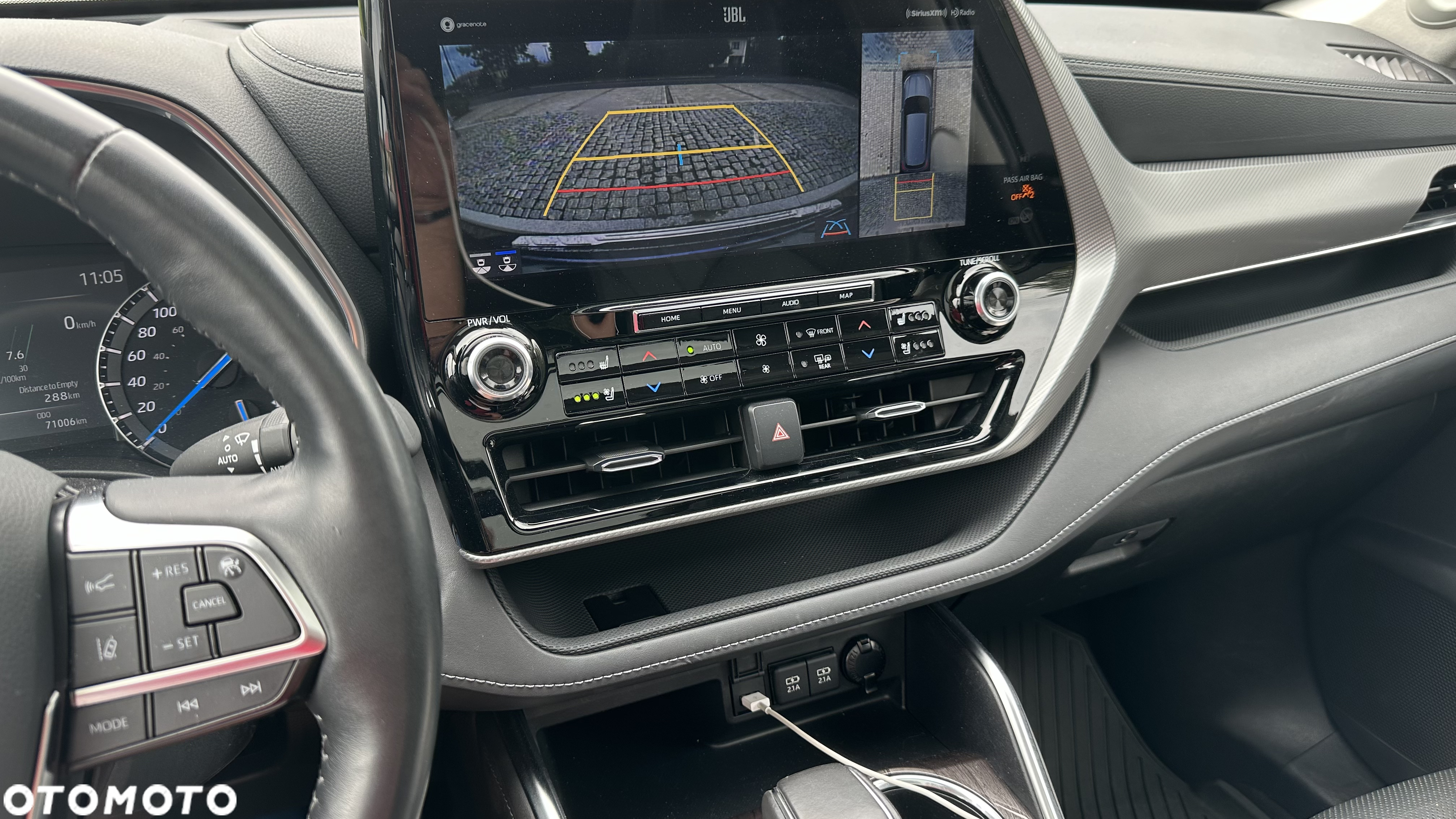 Toyota Highlander - 38