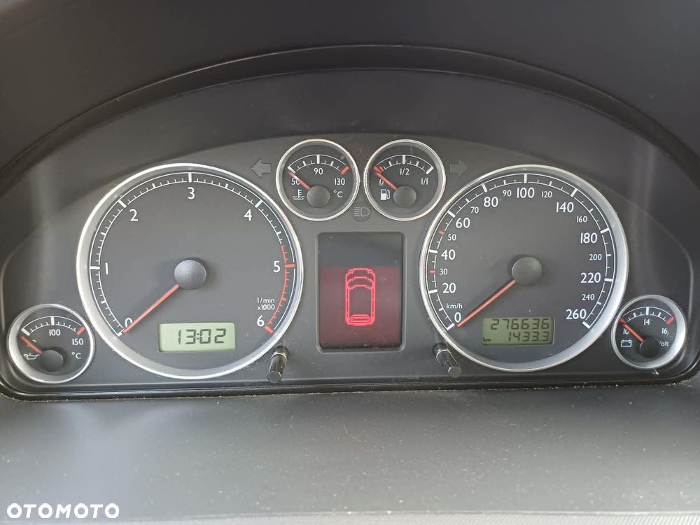 Volkswagen Sharan 1.9 TDI Comfortline - 18