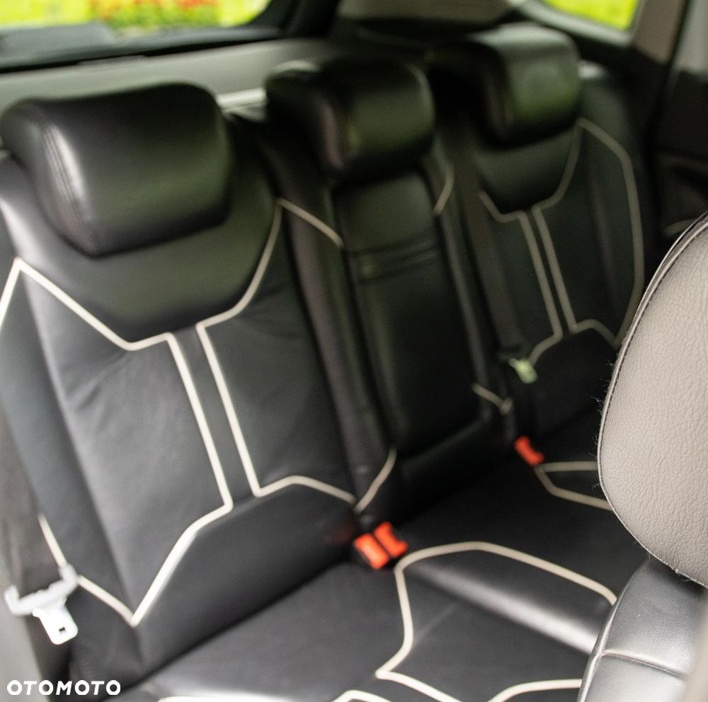 Ford Kuga 2.5 4x4 Individual - 16