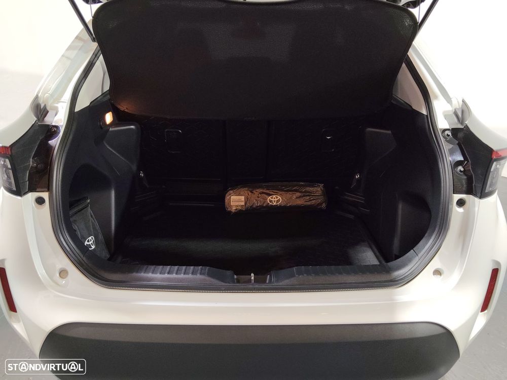 Toyota Yaris Cross 1.5 HDF Luxury - 10