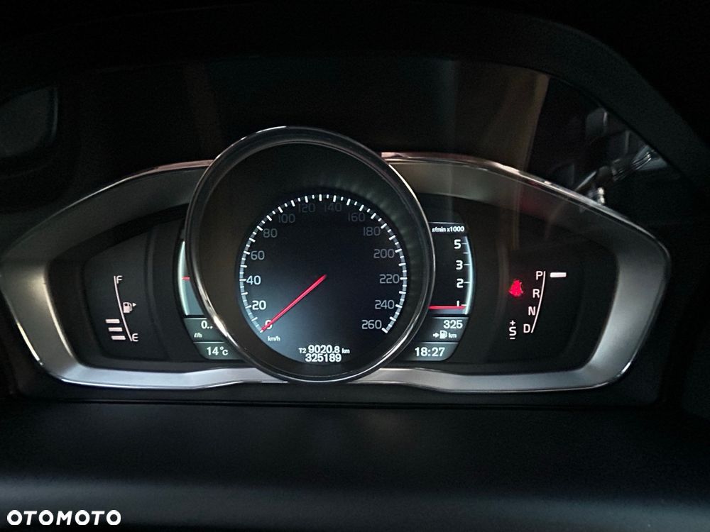Volvo XC 60 D4 AWD Summum - 12