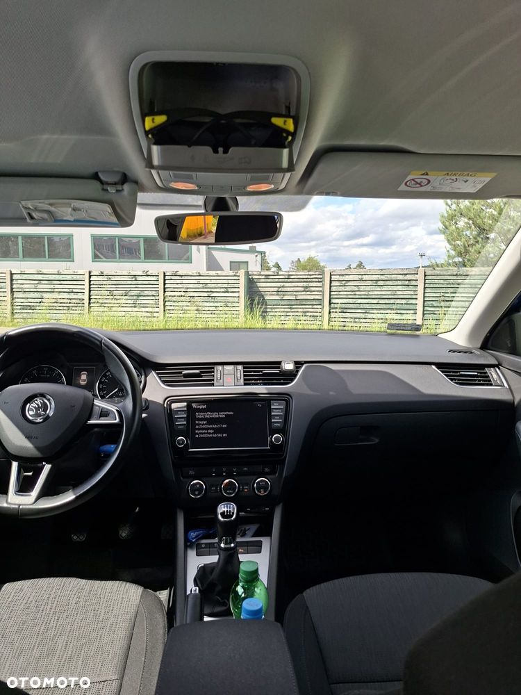 Skoda Octavia 1.4 TSI Ambition - 8