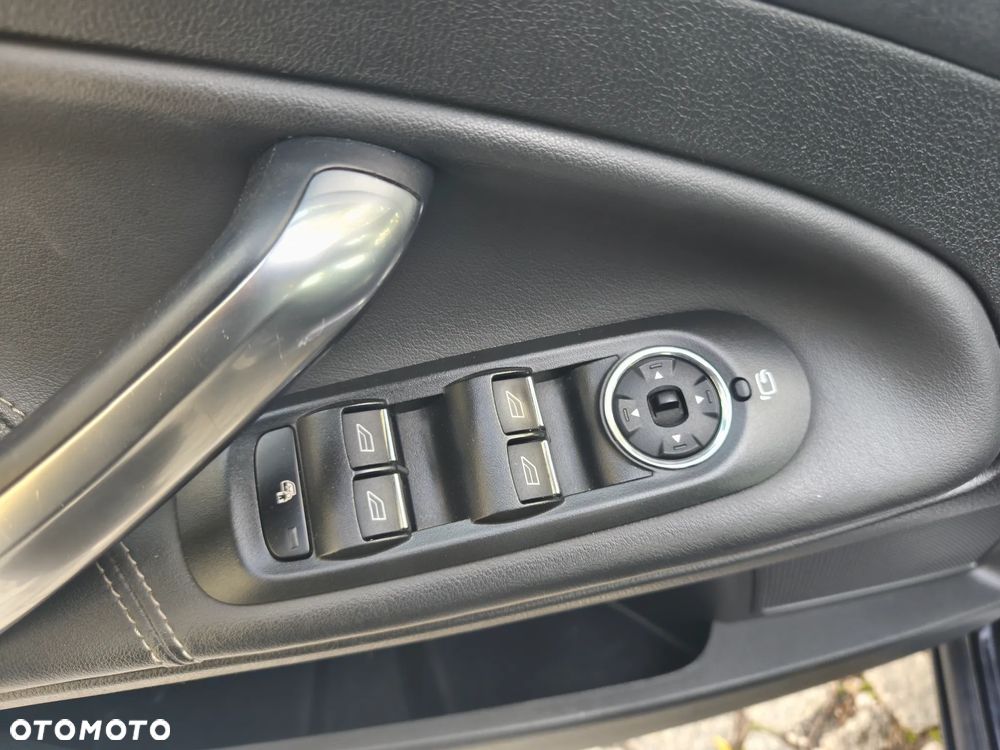 Ford Mondeo 2.0 TDCi Gold X - 9